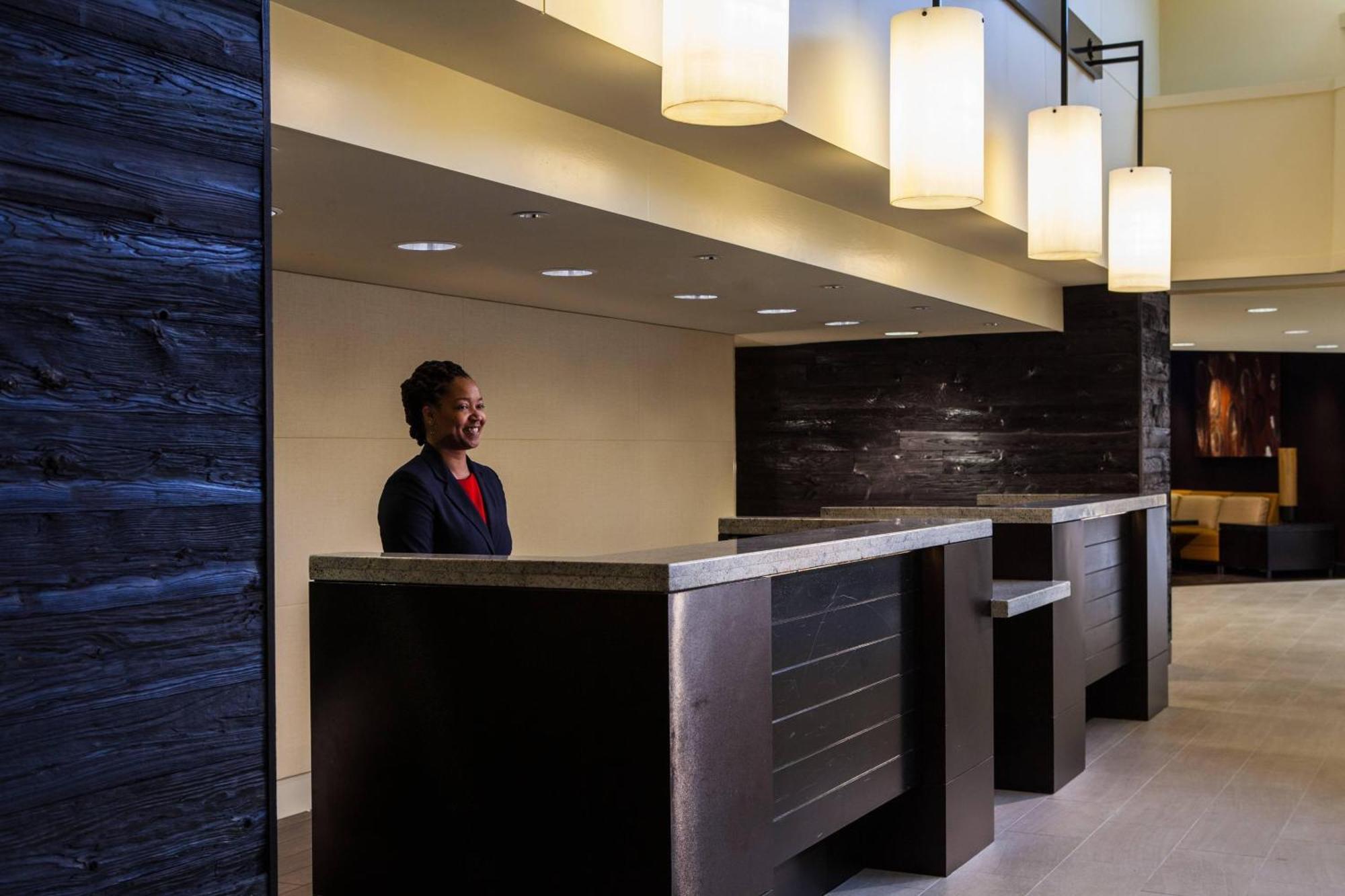 Greensboro-High Point Marriott Airport Interior photo